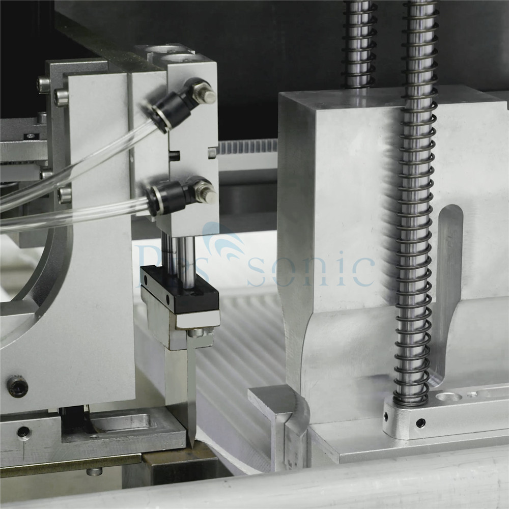 Automatic Ultrasonic pleated filter welding machine Automatic Ultrasonic pleated filter welding machine