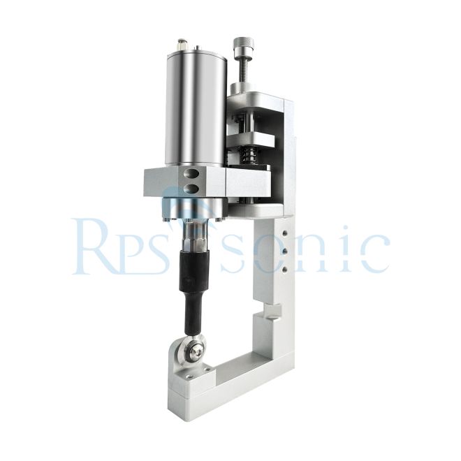 What are the applications of ultrasonic non-woven cutting machines?