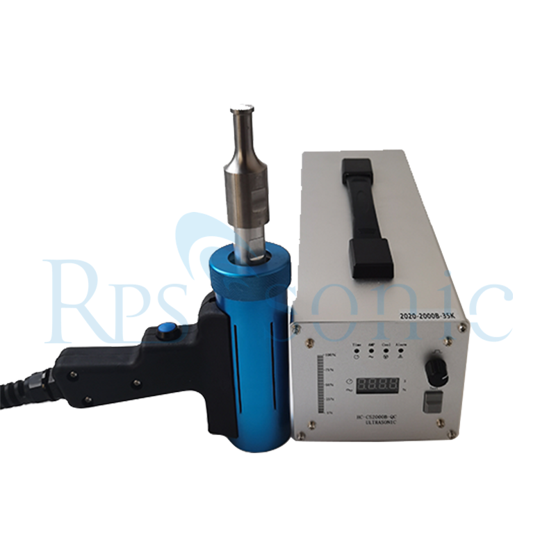 Ultrasonic spot welder with digital generator for plastic welding Ultrasonic spot welder with digital generator for plastic welding