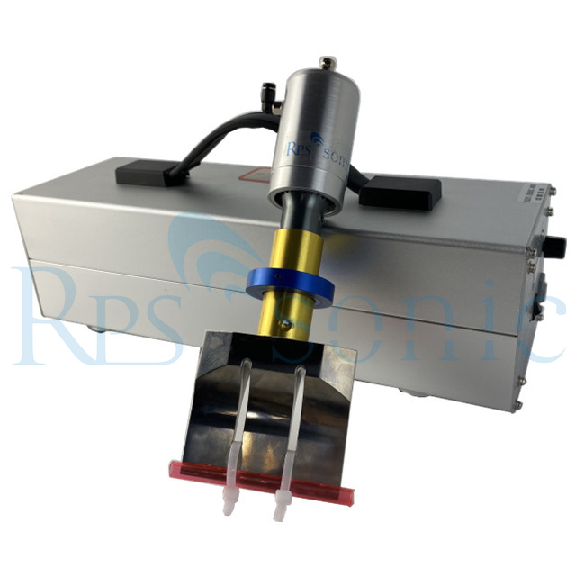 Discount Price China 40kHz 500W Ultrasonic Rubber Cutting Device with Digital Generator
